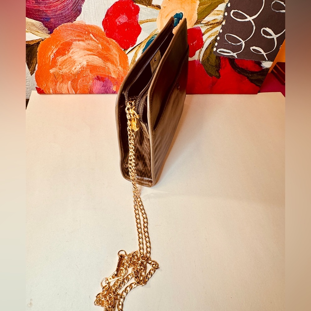 Valentino Gravani Not Rudolf Damt Gravani this is Gravani Tan Leather Clutch - Picture 15 of 16